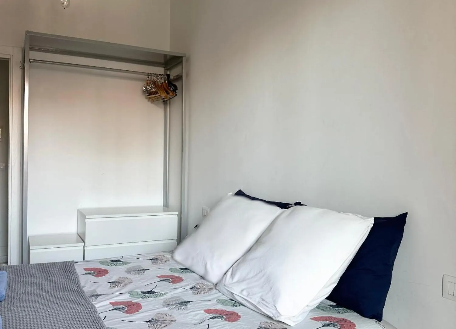 Home Stay And Relax In Milan Apartment