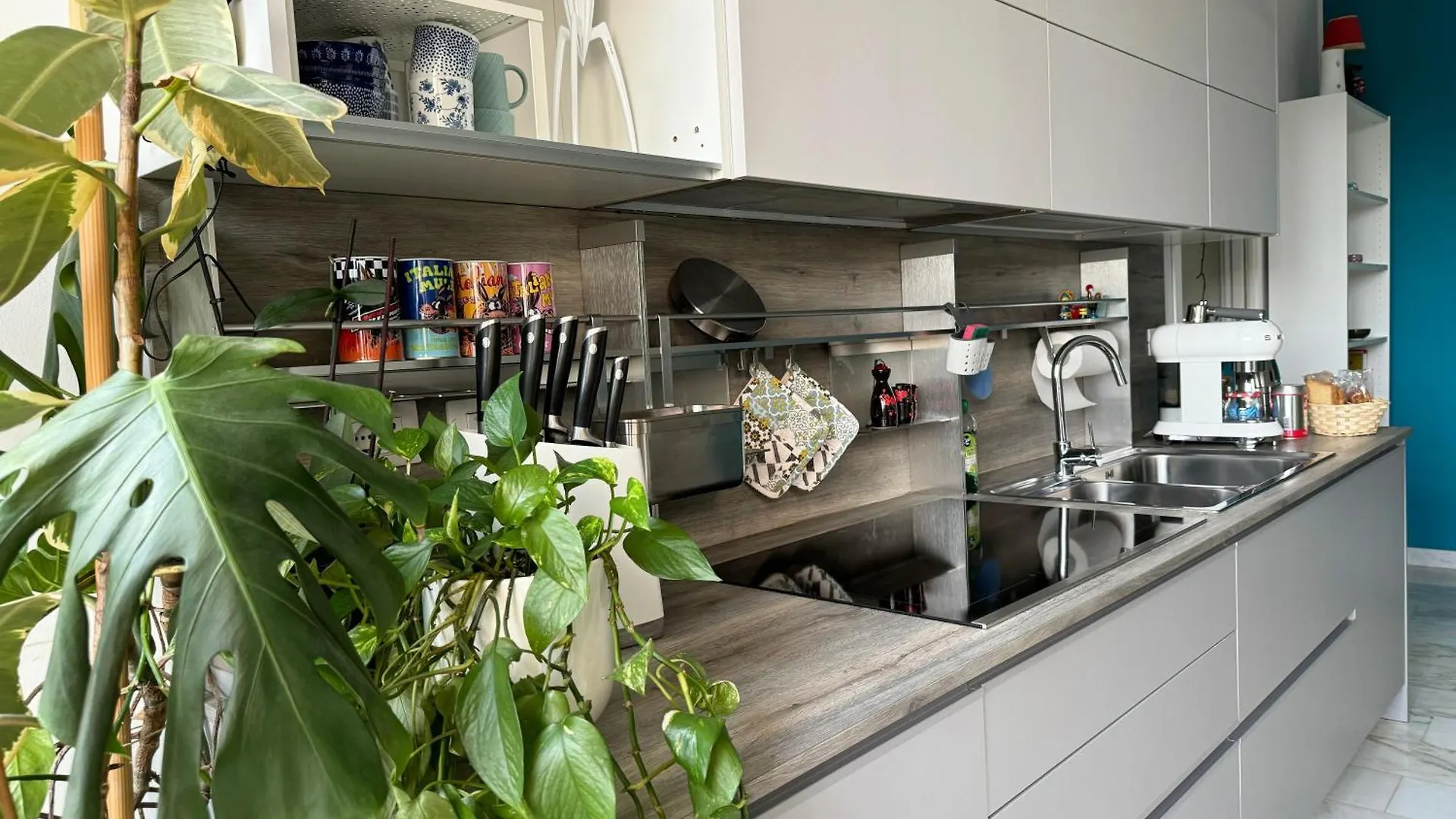 Home Stay And Relax In Milano Italien